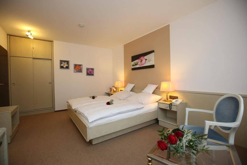 Hotel Am Peterstor Montabaur Luaran gambar